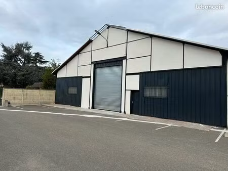 local bâtiment  à louer