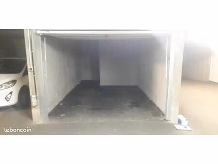 garage/box 14 m² besancon