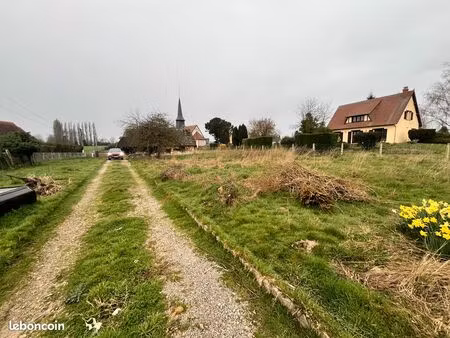 terrain constructible 1200 m² – secteur recherché – 5 min de bourg-achard