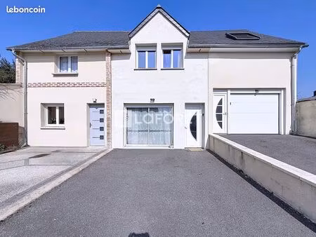 maison 4 pièces 93 m²
