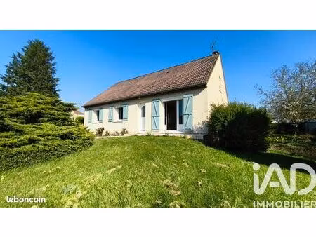 maison 6 pièces 136 m²