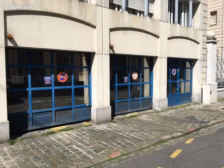 place de parking sous terrain vieux lille