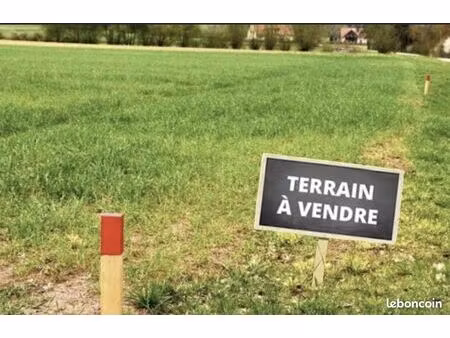 terrain 1 258 m² parnans