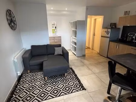 appartement meublé f2 à louer