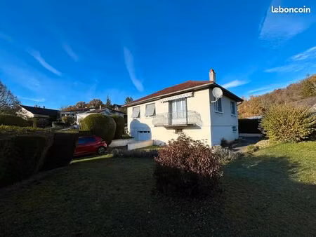 pavillon 5 pièces 77 m²