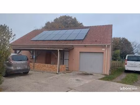 maison plainte pied 220000 euros