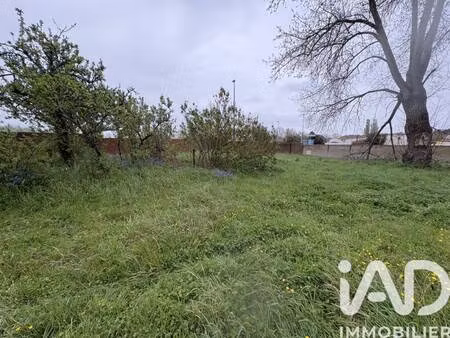 terrain constructible viabilisé à vendre