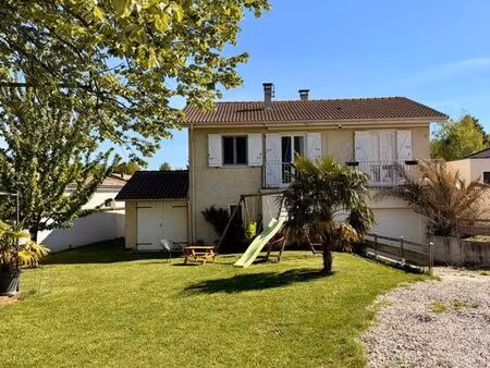 ? maison rénovée – 3 chambres possibles – sous-sol complet – terrain 600 m²