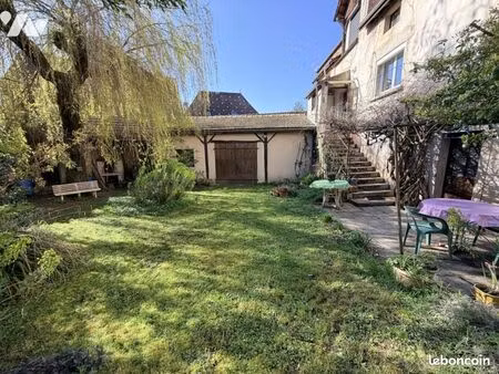 maison 232 m² arcenant