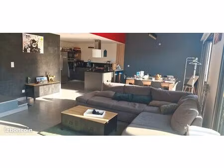 loft 4 chambres  terrasse  parking prive