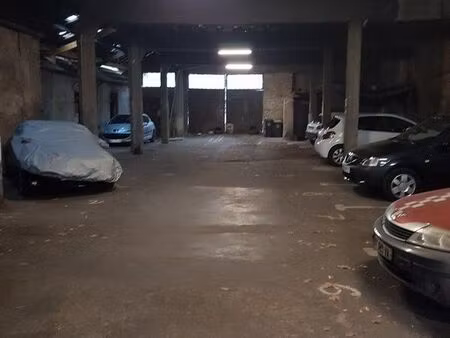 parking/box 2 m² auxonne