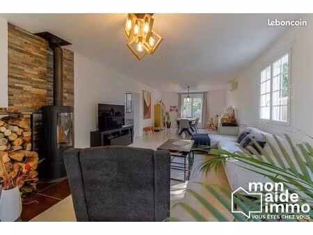 maison 5 pièces 149 m²