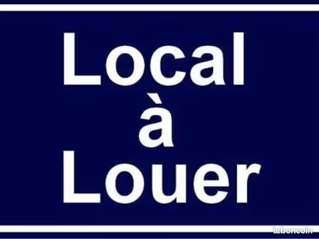 plusieurs locaux / bureaux / bâtiments à louer