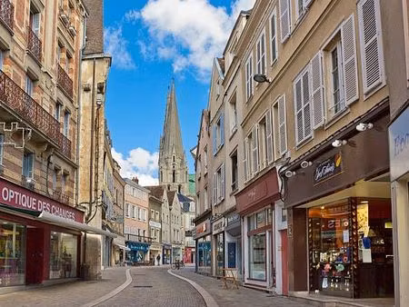 vente fond commerce 90 m² – épicerie fine & petite restauration – chartres centre