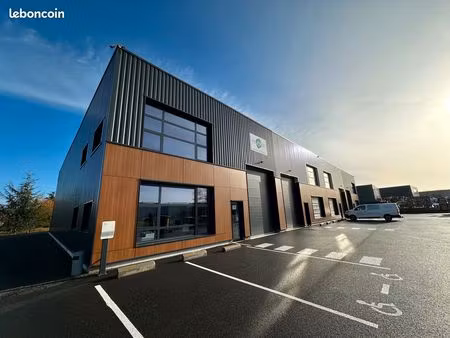 local industriel 300m2