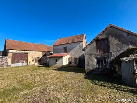 ferme 5 pièces 80 m²