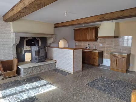 location maison maison 95 m² – 2 chambres – patio privatif – liernais (21430)