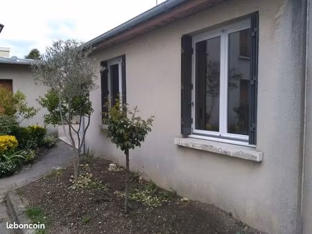 loue appartement 2 pièces + grande terrasse saint maur des fossés quartier