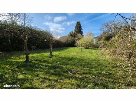 terrain à bâtir en centre-ville