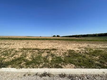 terrain constructible viabilisé à vendre