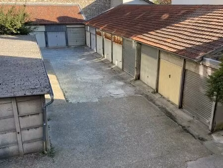 à louer box/garage à vincennes