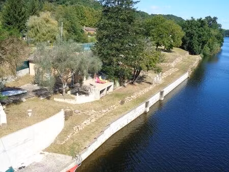 vivre direct bord riviere dordogne et canal -detente-repos