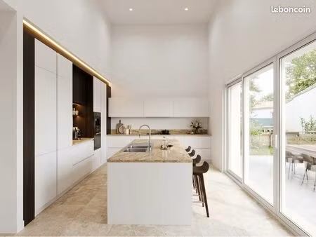 maison bord de mer plage à pied