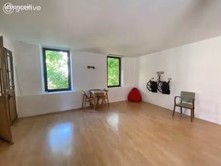 appartement 4 pièces 76 m²