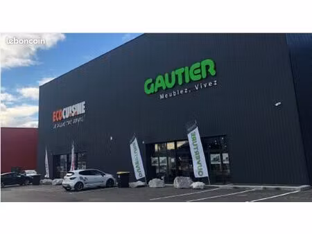 local commercial 1420 m² valence