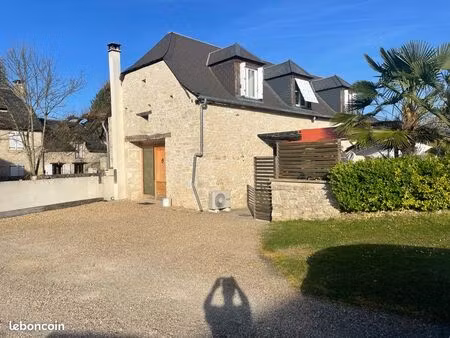 maison familiale 110 m² – 3 chambres – piscine – terrain 1750 m² –