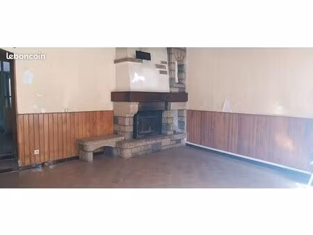 maison de village 90m2