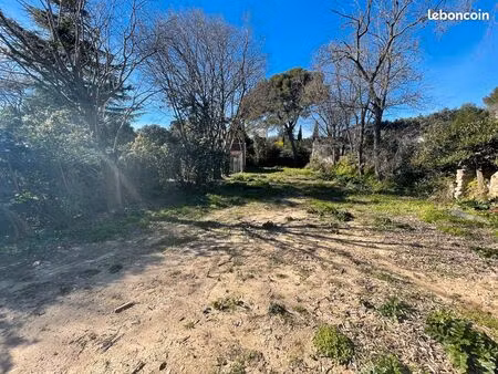 terrain viabilisé de 675m2 libre constructeur