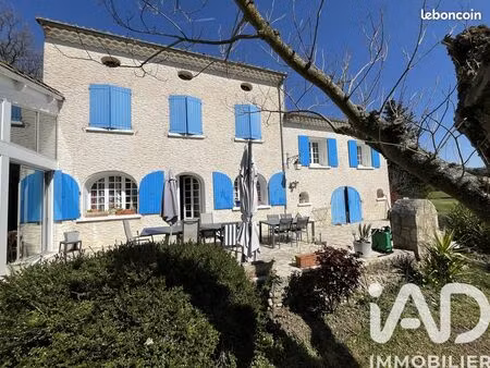 propriété 7 pièces 160 m²