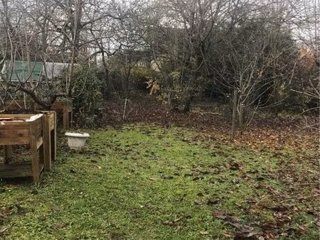 terrain constructible de 800 m2