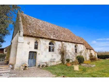 propriété 5 pièces 151 m²