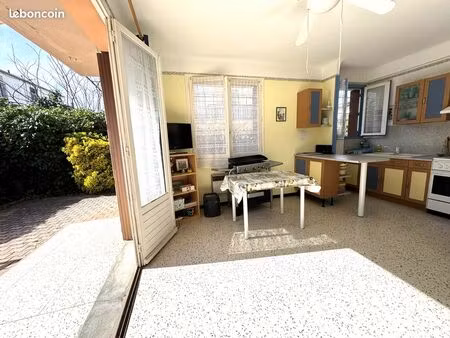 appartement rez-de-jardin | terrasse et jardin | rive gauche grau-du-roi