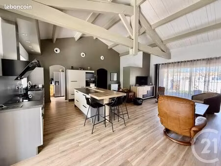 maison 5 pièces 130 m²