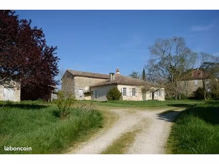 propriété agricole dans le gers