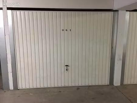 garage/box 15 m² geveze