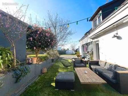 maison en pierre / ancienne longère rénovée – 109 m² – 6 pièces