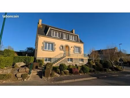 maison 7 pièces 149 m²