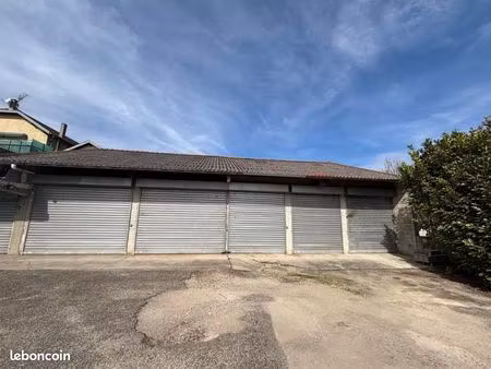 appartement 4 pièces 220 m²