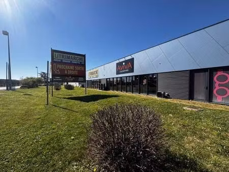 local commercial à louer