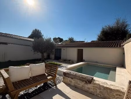 maison de ville avec piscine