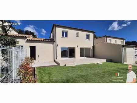 villa 4 pièces 125 m²