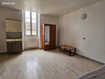 studio semi meublé centre jonzac