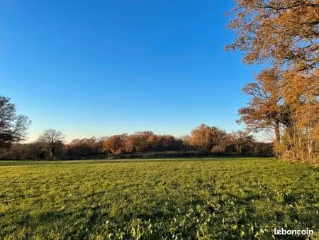 terrain 800 m² argenton sur creuse