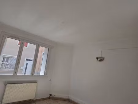 ? appartement 2 pièces – 50 m² – centre-ville d’alès