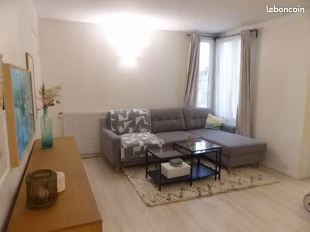 studio lumineux de31m2-avec parking au cœur de l'axe majeur cergy saint christophe