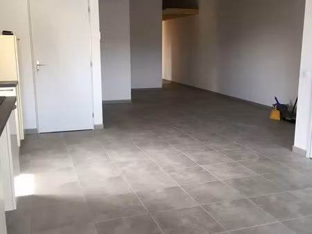 appartement 84 m² a la campagne